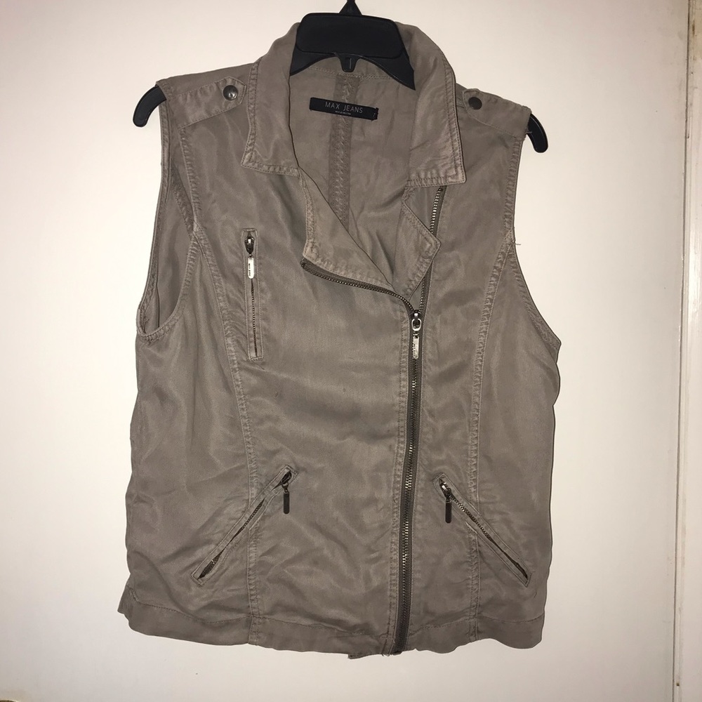 Max Jeans Elephant Gray Zippered Utility Vest